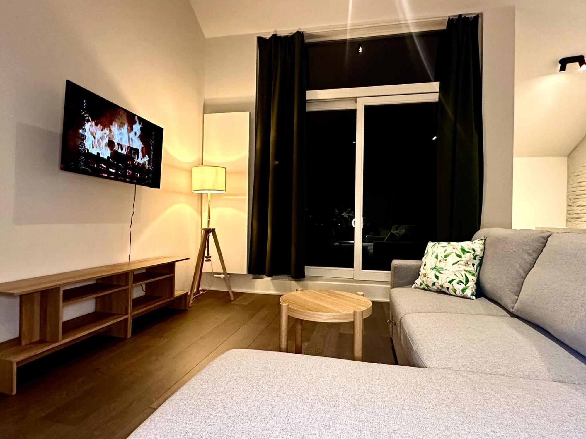 Luxury Suites Princess By Rikas Hotels Amberes Exterior foto